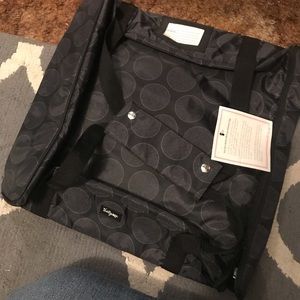 Thirty-one insulated casserole carrier